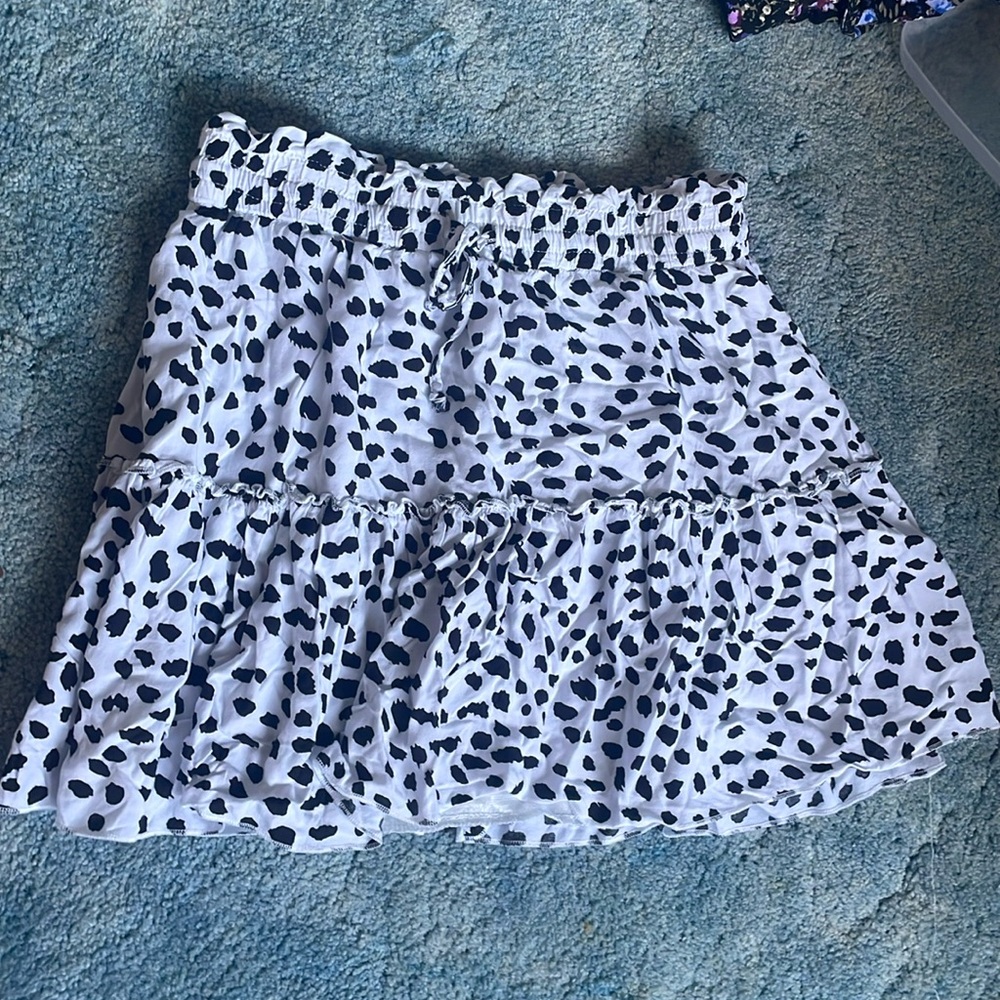 Small flowy skirt